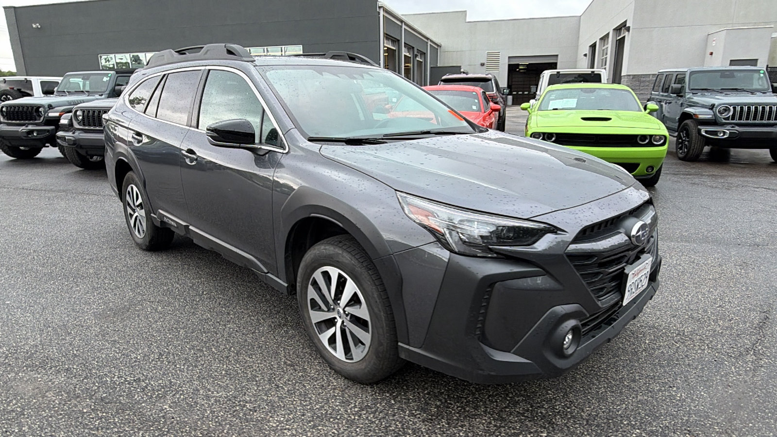 Used 2025 Subaru Outback Premium AWD/4WD image 5