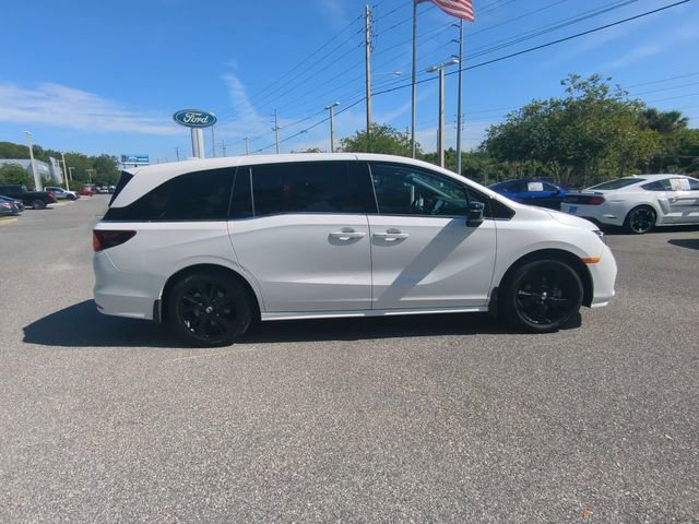 Used 2024 Honda Odyssey Sport image 4