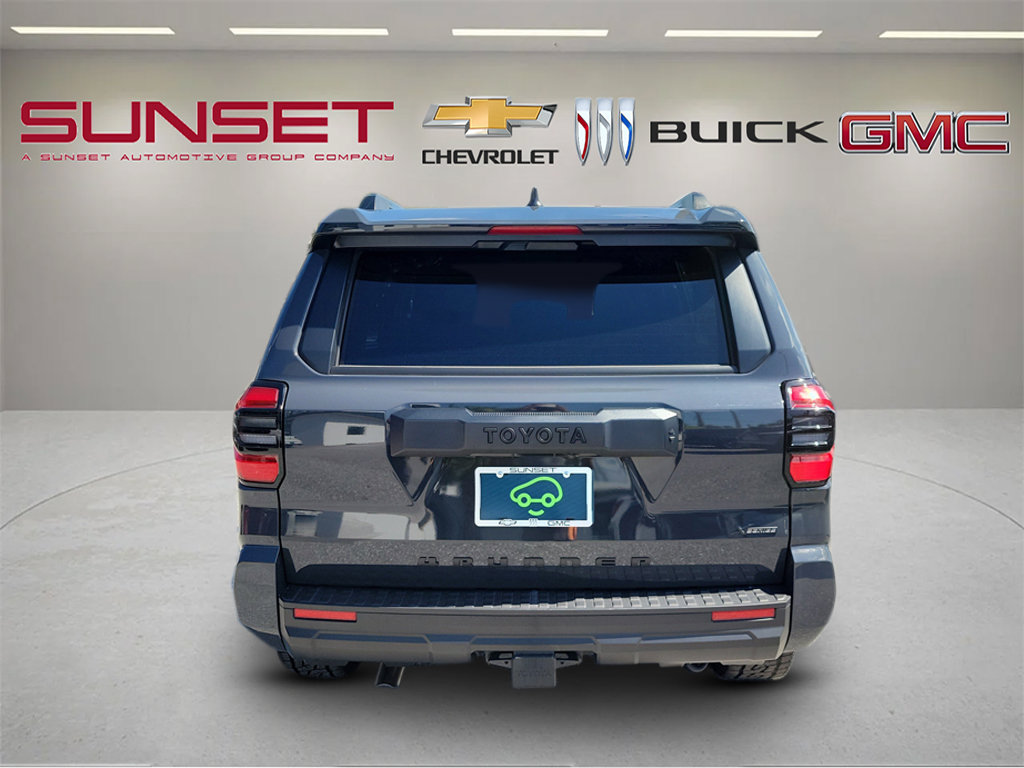 Used 2025 Toyota 4Runner SR5 RWD image 40