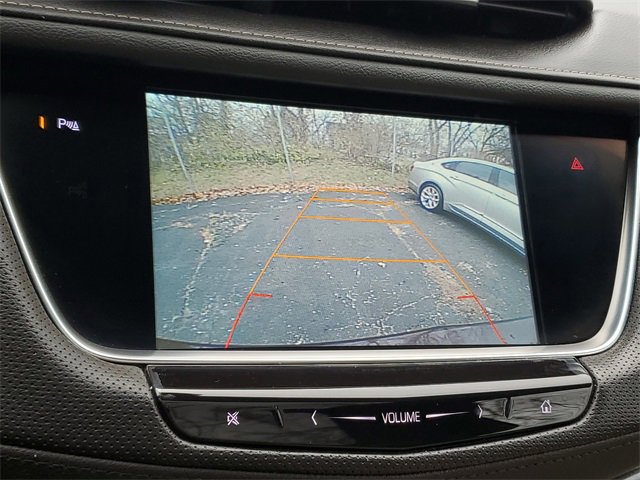 Used 2017 Cadillac XT5 Luxury w/ Driver Awareness Package image 17