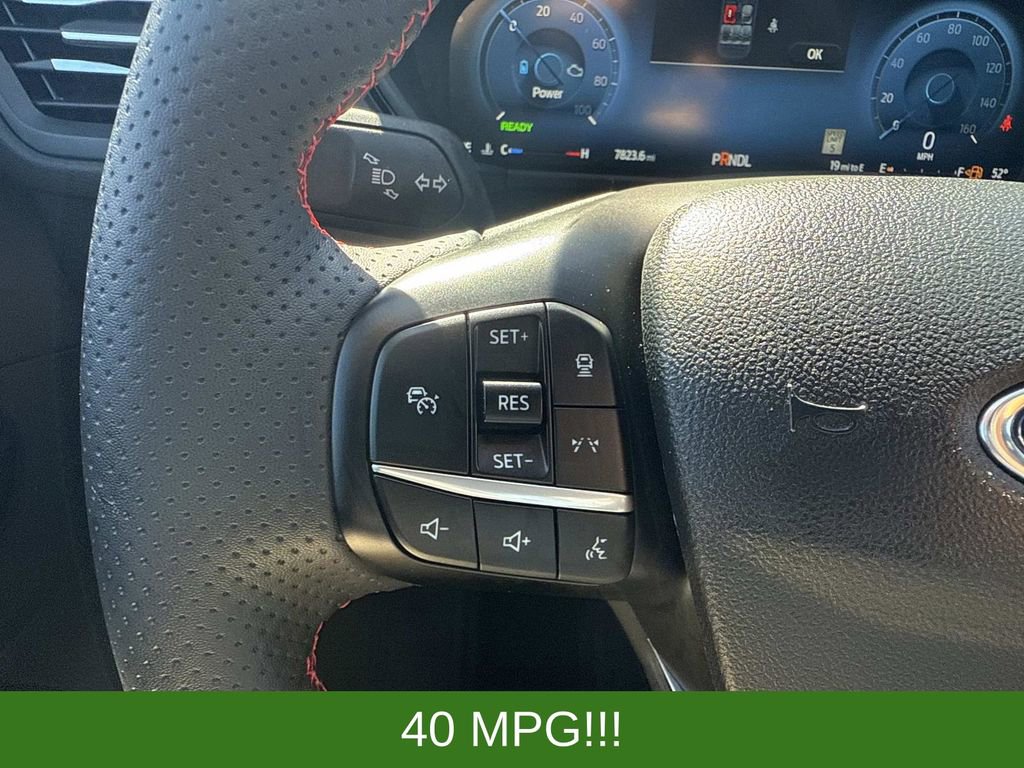 Used 2023 Ford Escape ST-Line Elite w/ Premium Technology Package AWD/4WD image 30