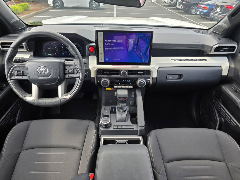 Used 2024 Toyota Tacoma TRD Off-Road image 27