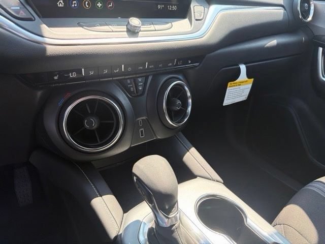 New 2026 Chevrolet Blazer LT w/ Convenience Package FWD image 16