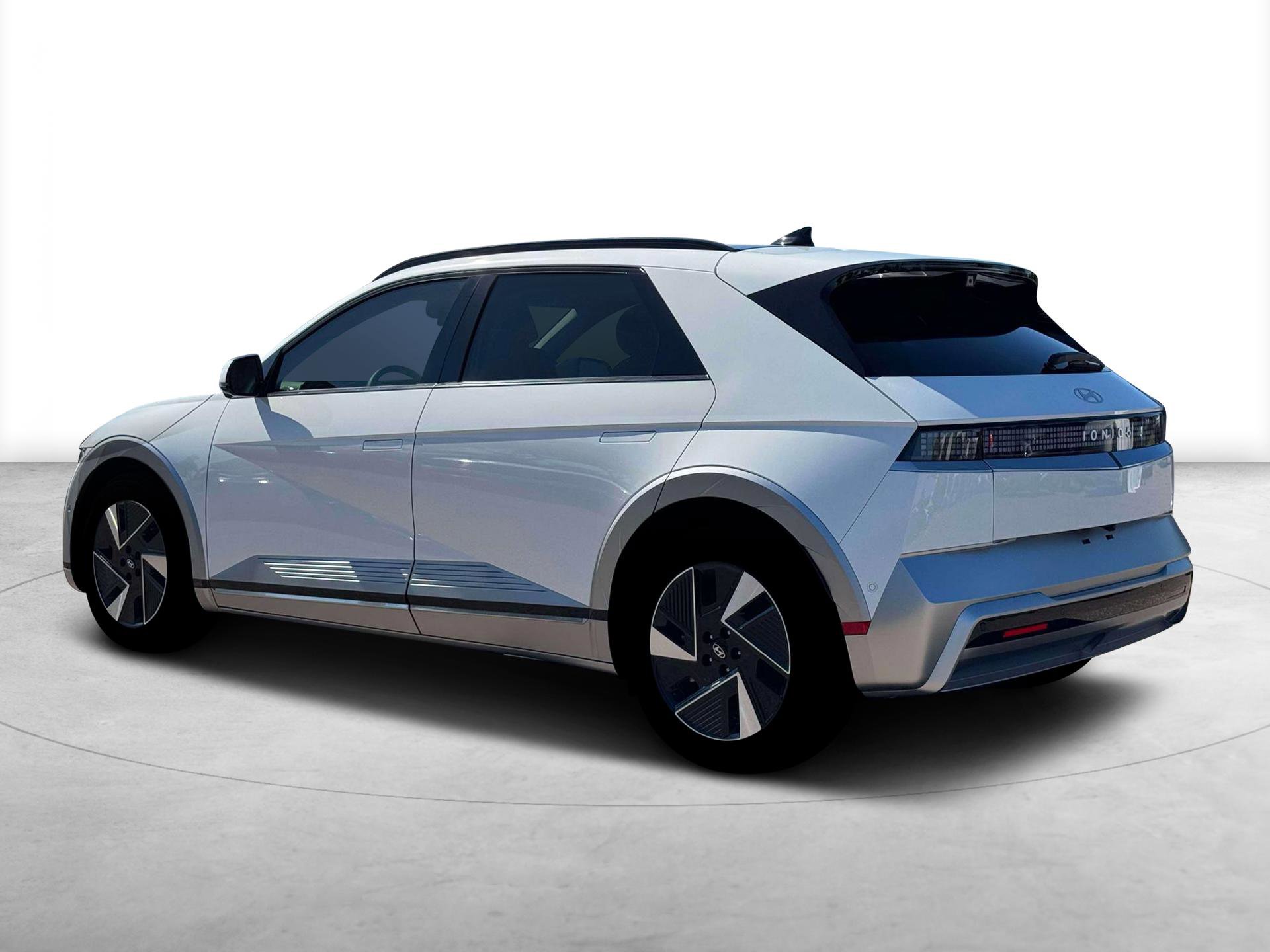 New 2026 Hyundai Ioniq 5 Limited image 4