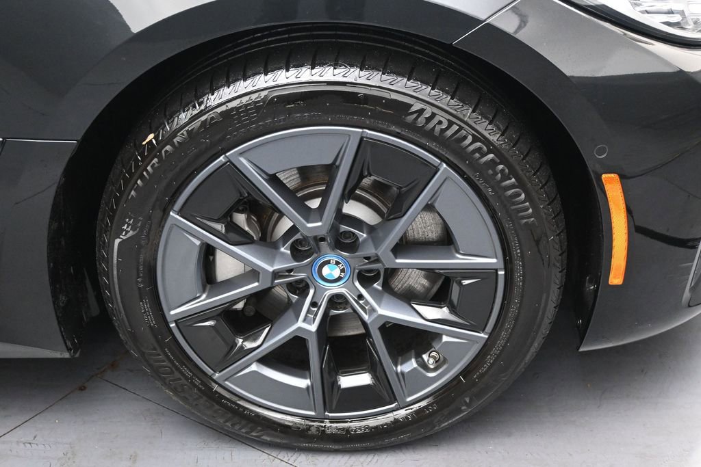 Used 2024 BMW i4 eDrive40 w/ Premium Package RWD image 35