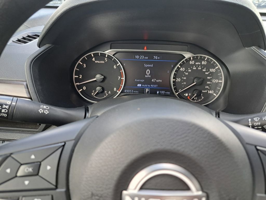 Used 2024 Nissan Altima 2.5 SV FWD image 12