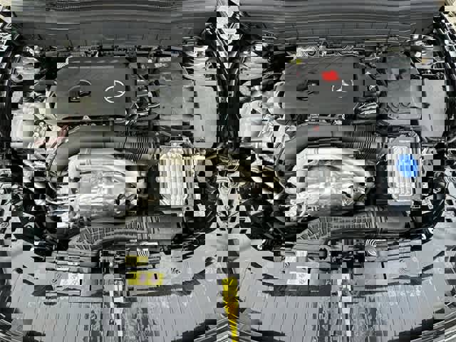 Used 2024 Mercedes-Benz GLB 250 4MATIC image 24