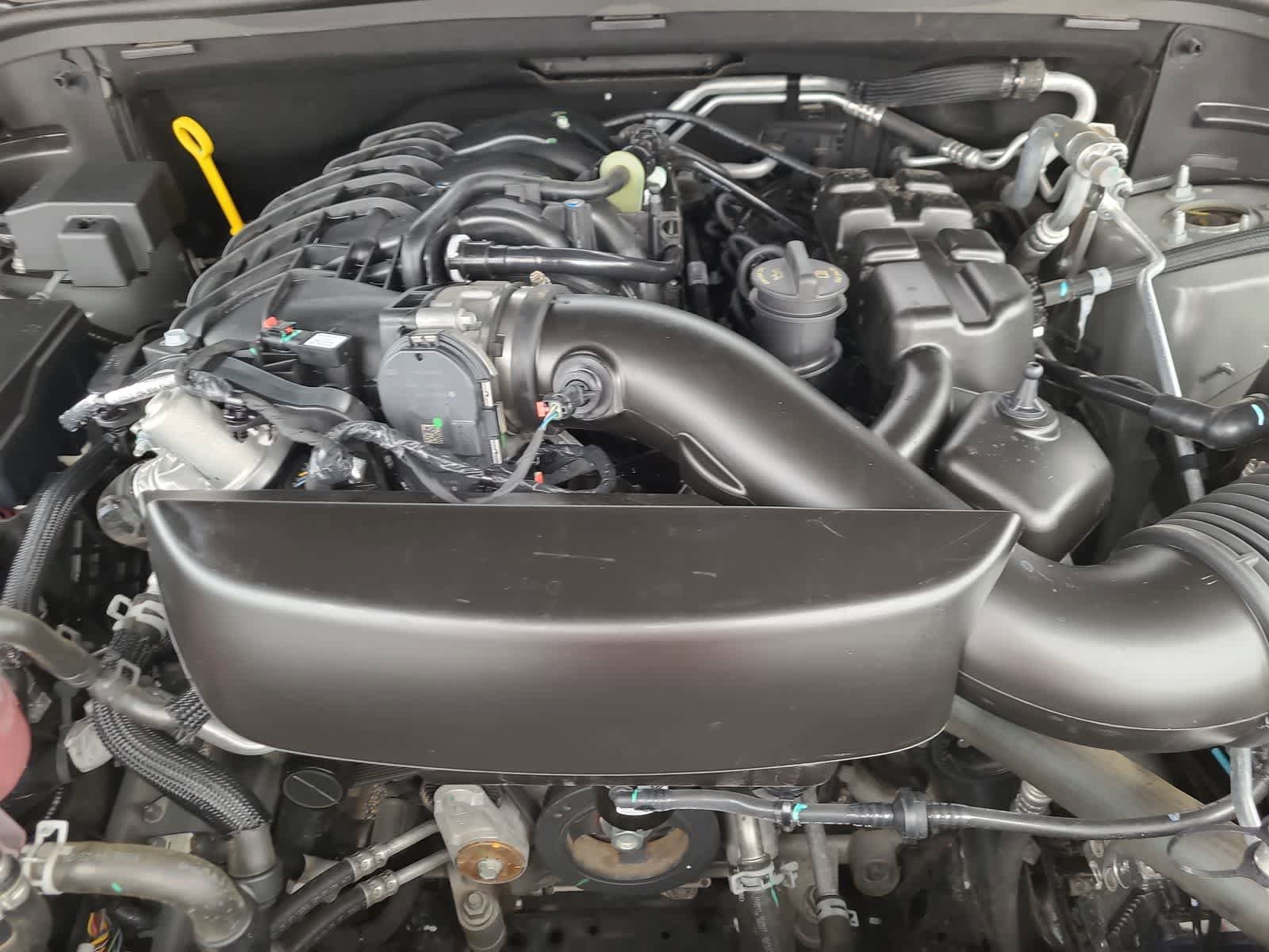 Used 2025 Dodge Durango GT image 17