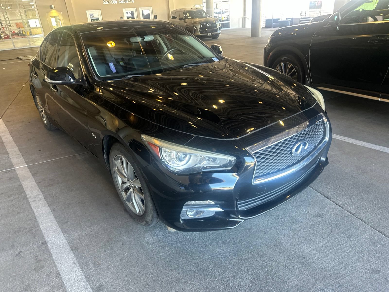 Used 2016 INFINITI Q50 Premium w/ 2.0T Premium Plus Package RWD image 2