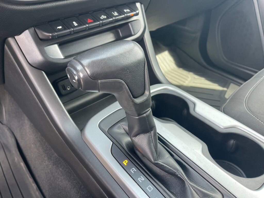 Used 2021 Chevrolet Colorado LT w/ Redline Special Edition image 13