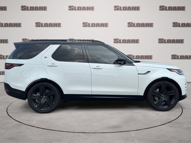 Used 2024 Land Rover Discovery Dynamic SE AWD/4WD image 6