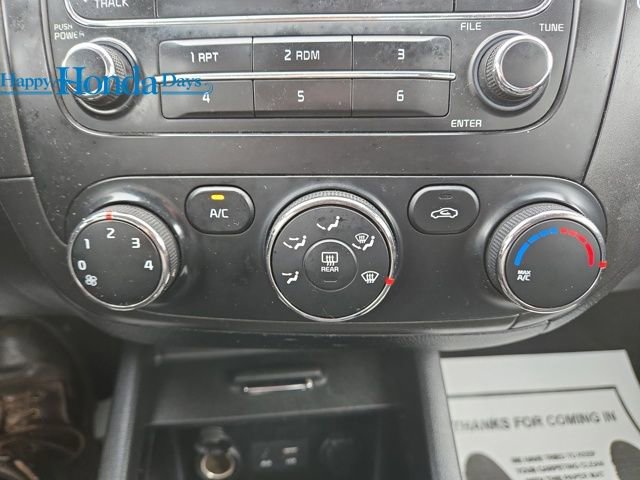 Used 2016 Kia Forte LX image 29