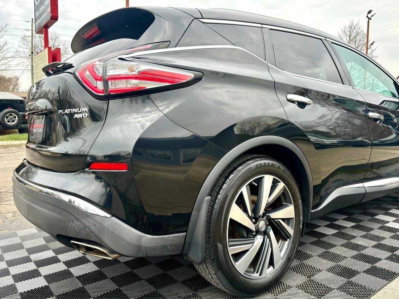 Used 2015 Nissan Murano Platinum w/ Platinum Technology Package AWD/4WD image 14