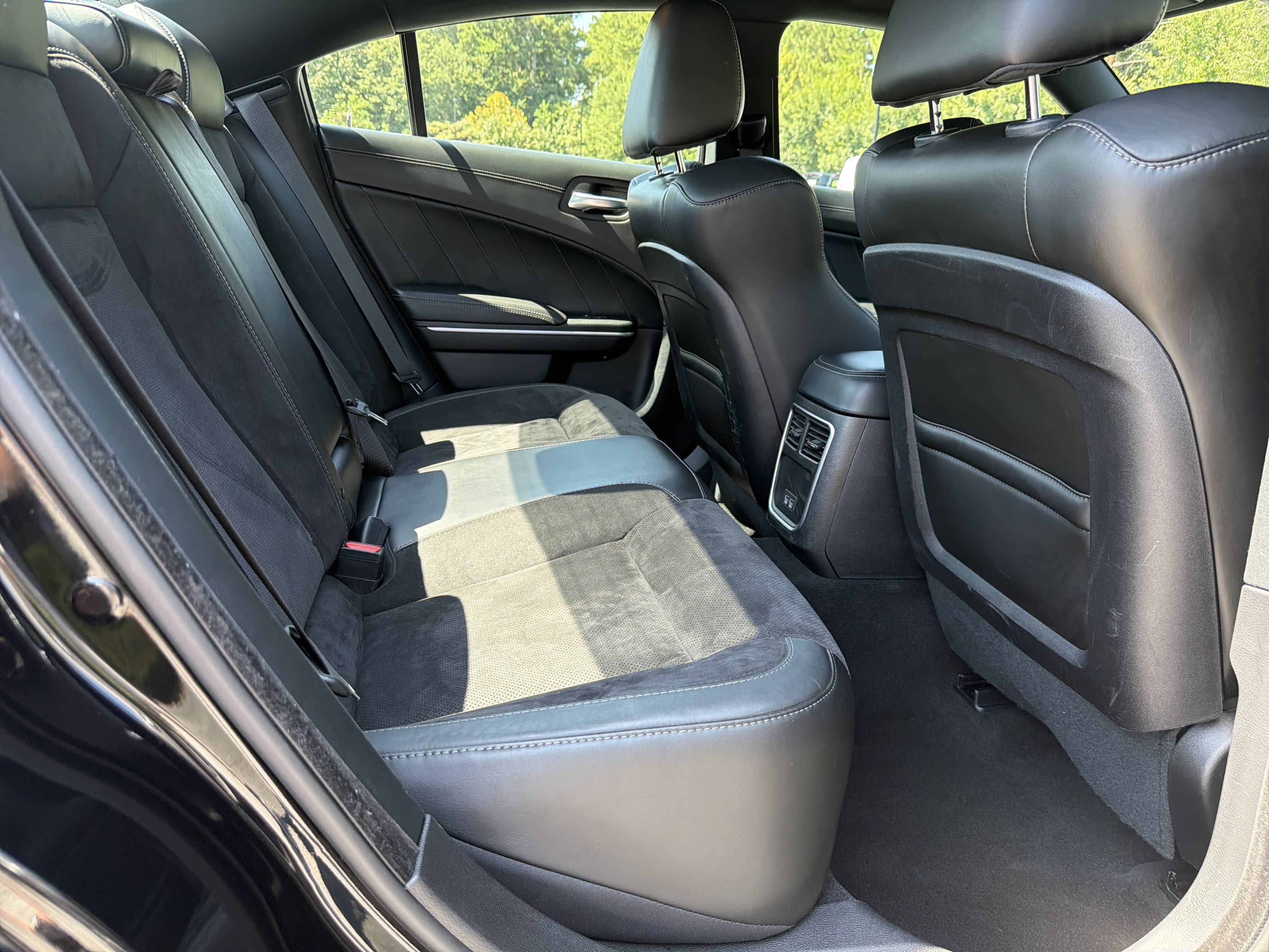 Used 2023 Dodge Charger Scat Pack w/ Plus Group RWD image 18
