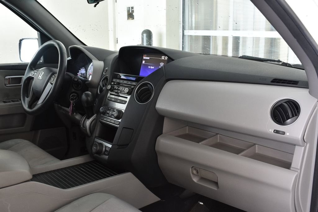 Used 2015 Honda Pilot SE image 31