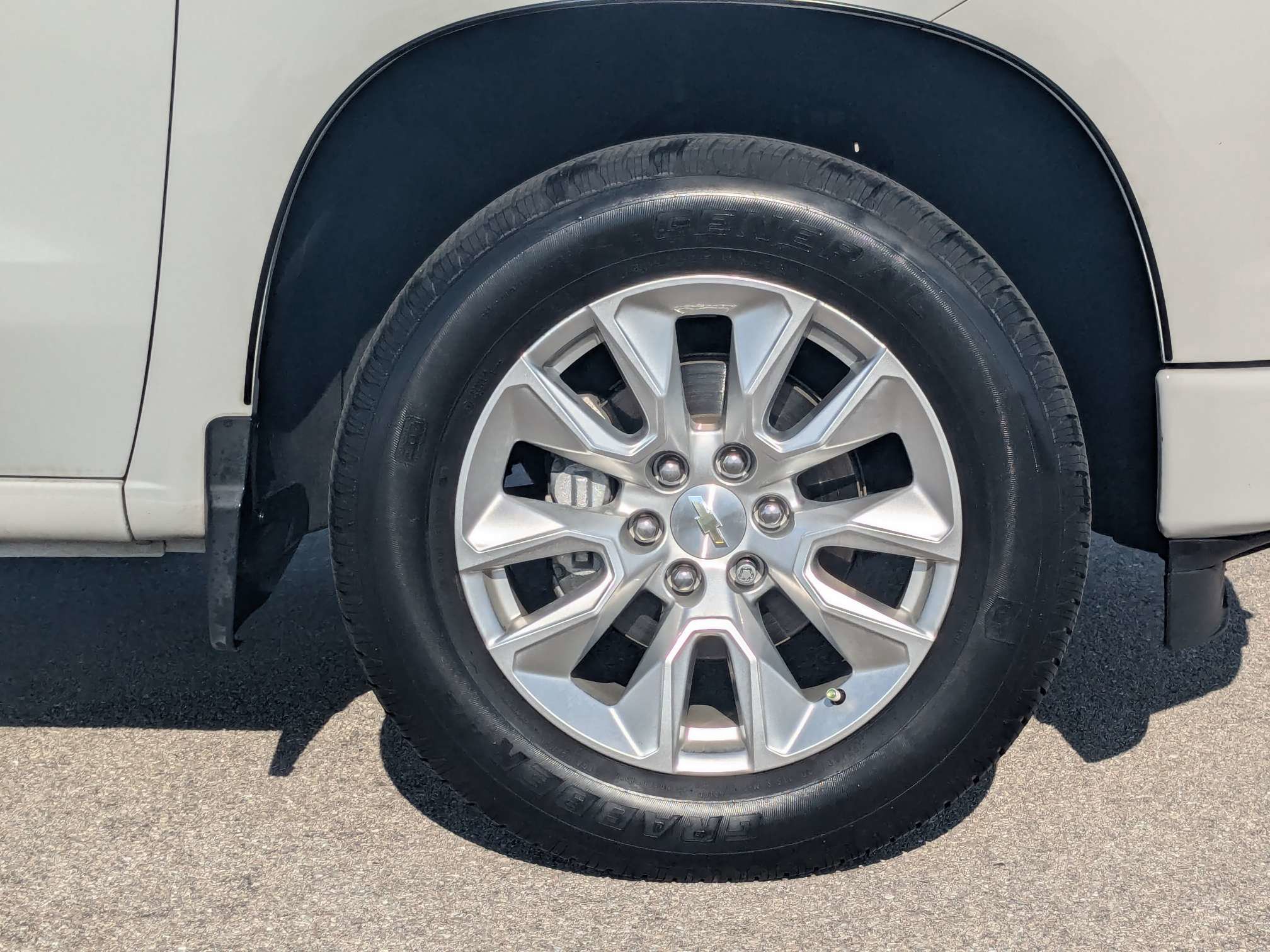 Used 2023 Chevrolet Silverado 1500 Custom RWD image 11