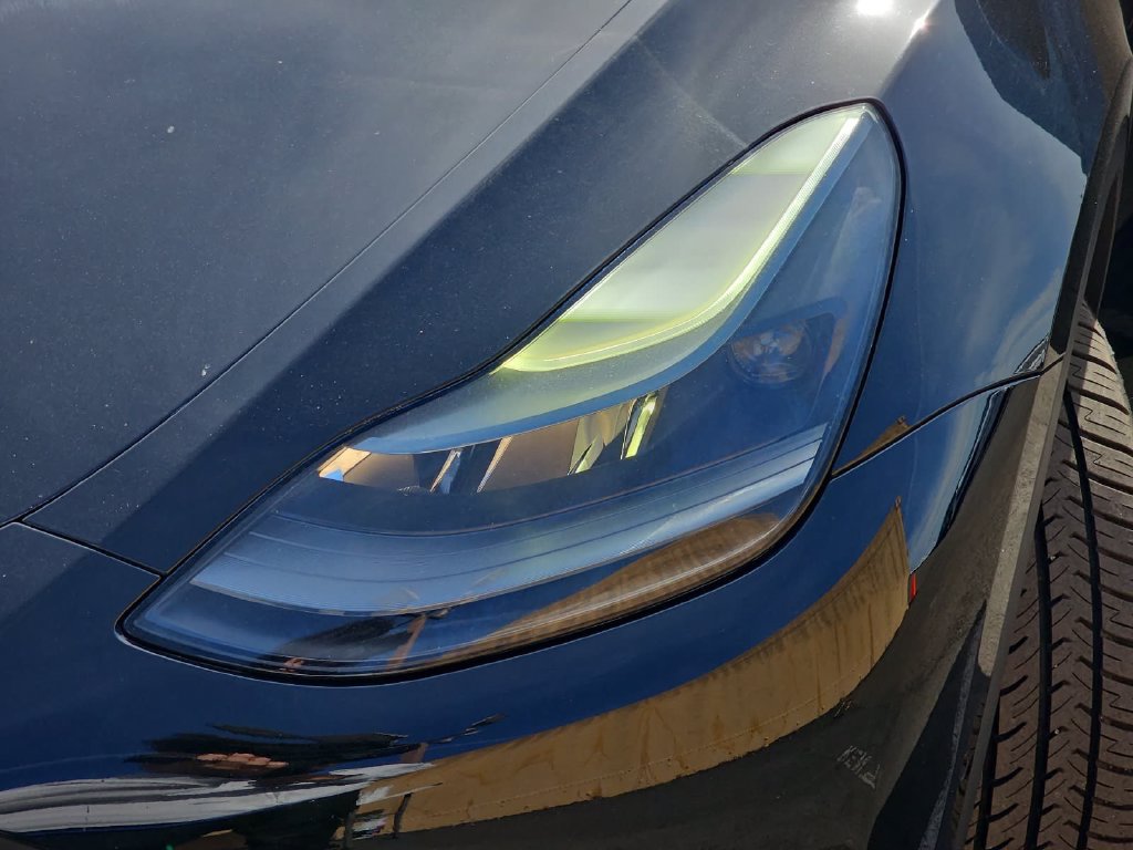 Used 2022 Tesla Model Y Performance AWD/4WD image 35