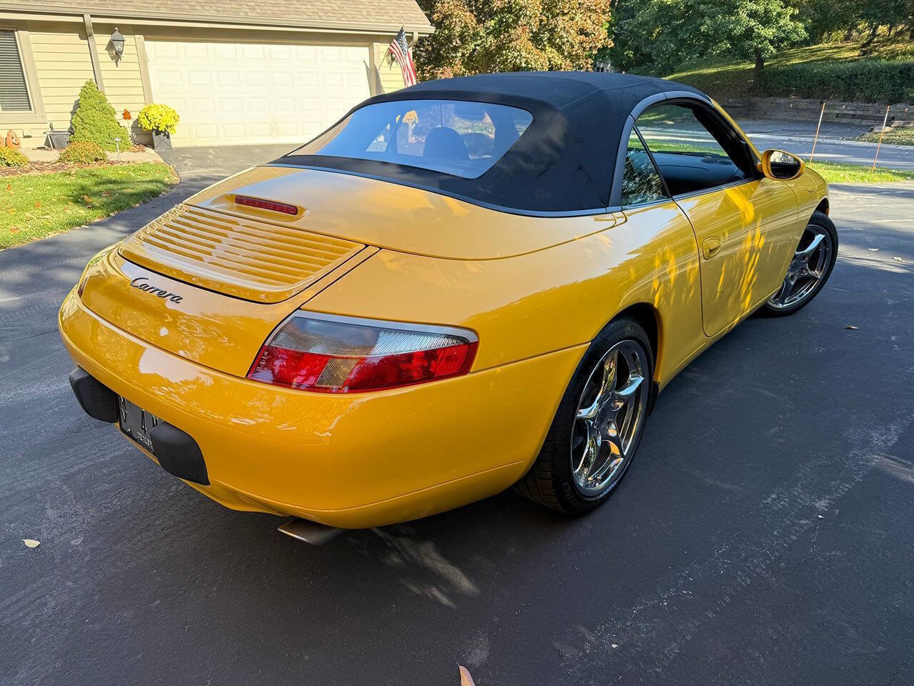 Used 2001 Porsche 911 Carrera 2dr Cabriolet image 93