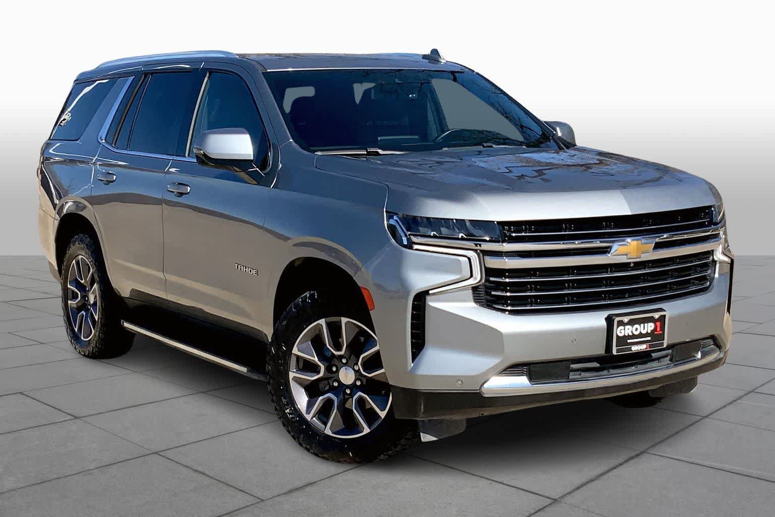 Used 2023 Chevrolet Tahoe LT w/ Luxury Package AWD/4WD image 3
