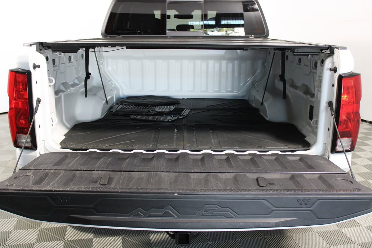 Used 2024 Chevrolet Colorado Trail Boss w/ Technology Package AWD/4WD image 45