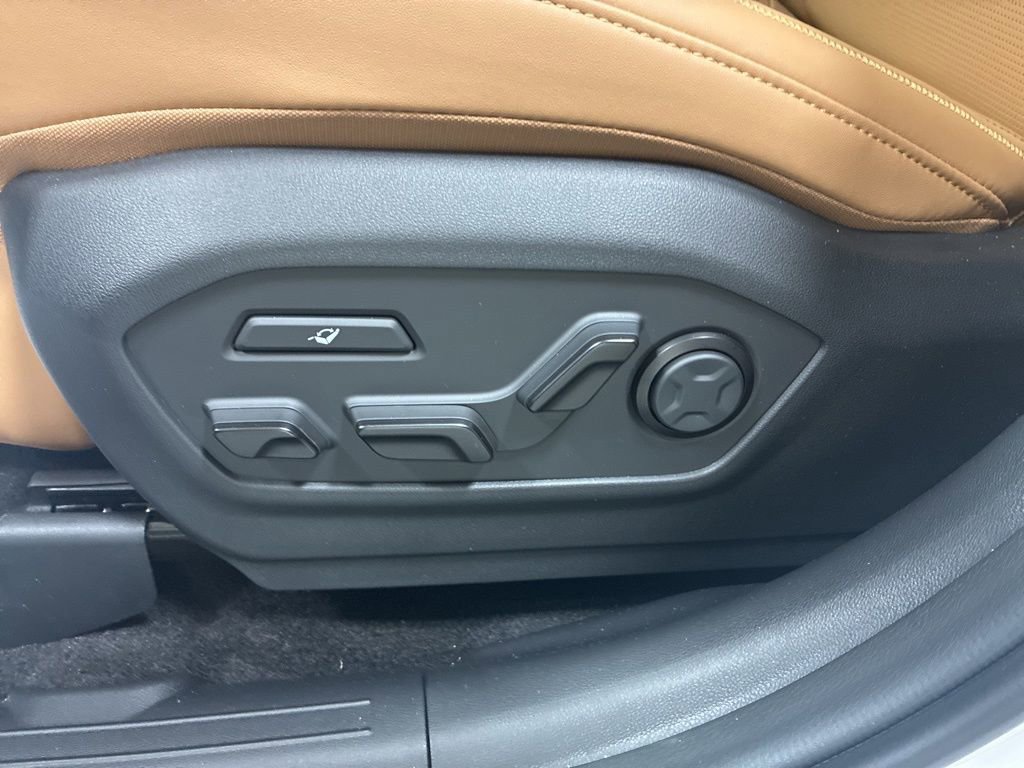 New 2026 Hyundai Santa Fe Calligraphy AWD/4WD image 12