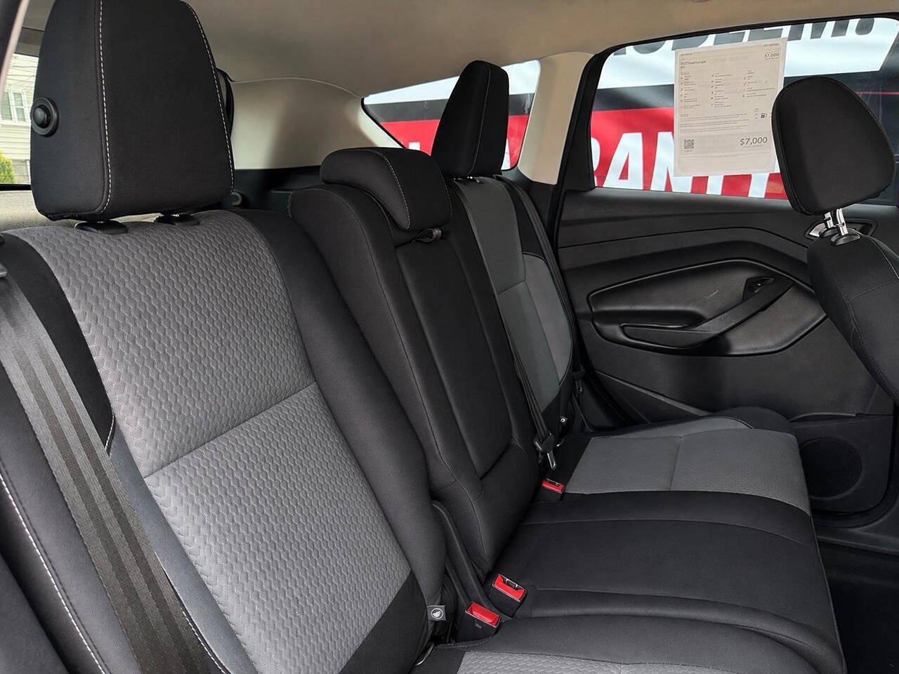 Used 2017 Ford Escape SE AWD/4WD image 12
