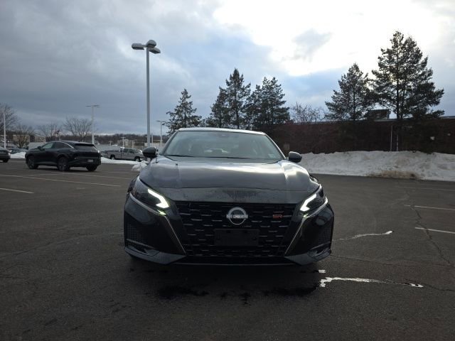 Certified 2023 Nissan Altima 2.5 SR image 2