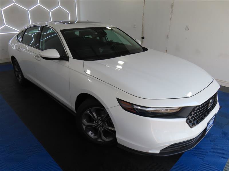 Used 2024 Honda Accord EX image 5