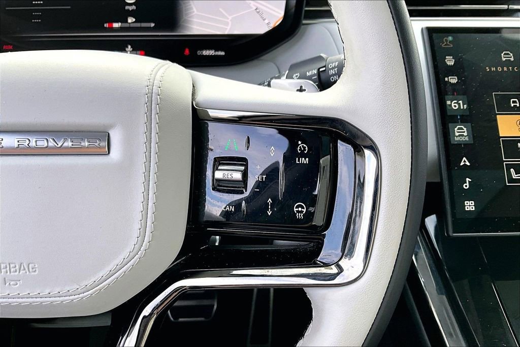 Used 2025 Land Rover Range Rover Sport Dynamic SE image 21