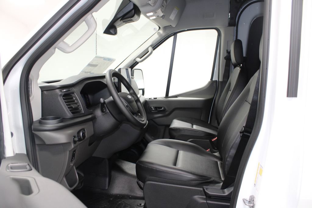 New 2026 Ford Transit 250 148 Medium Roof w/ Load Area Protection Package image 22