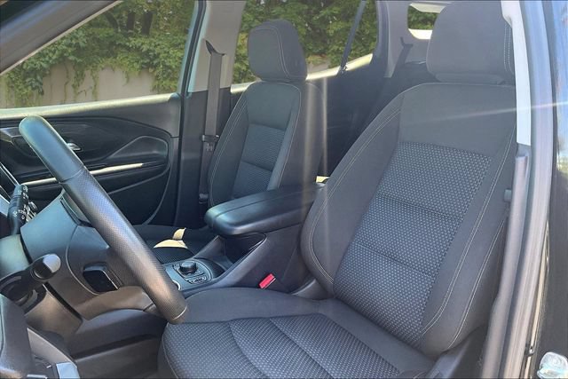 Used 2023 GMC Terrain SLE w/ Driver Convenience Package AWD/4WD image 18