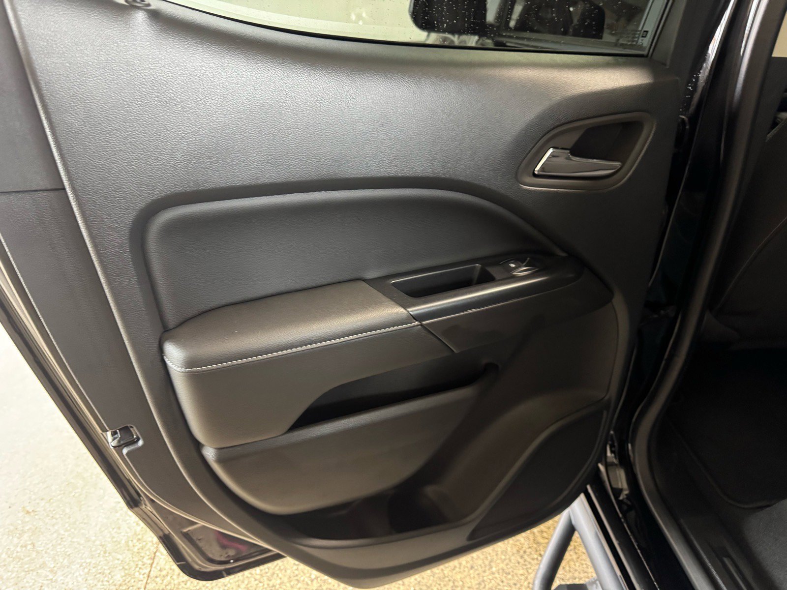 Used 2022 GMC Canyon Elevation w/ Trailering Package image 10