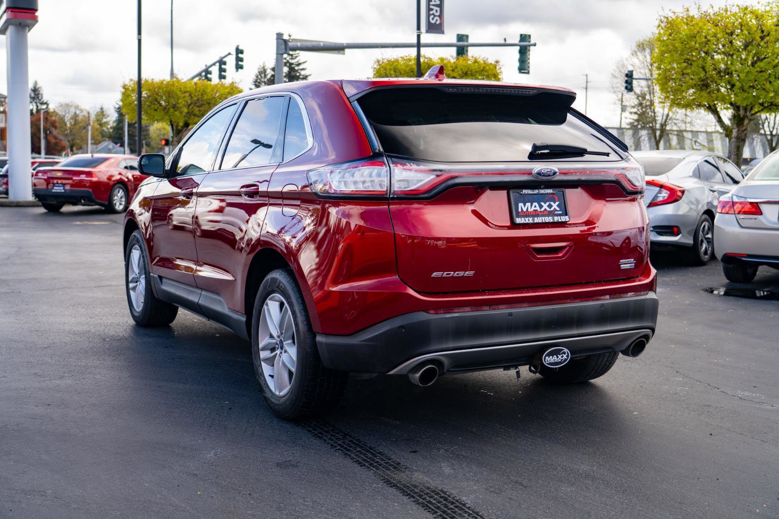 Used 2018 Ford Edge SEL w/ Equipment Group 201A AWD/4WD image 13
