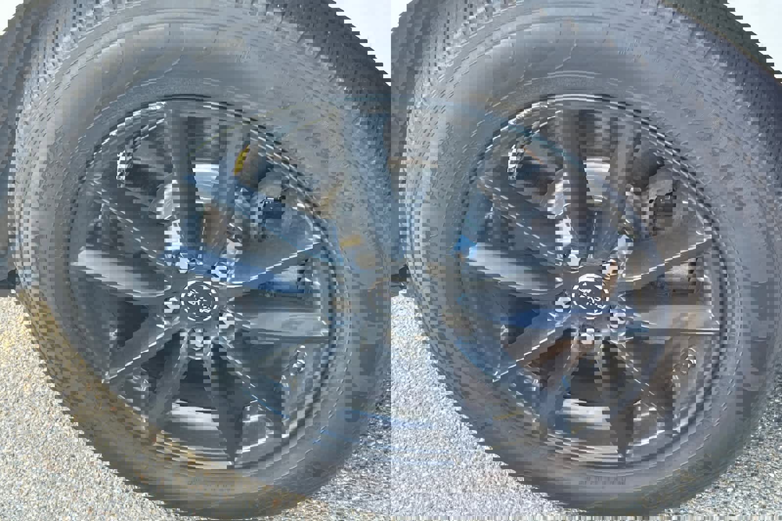 Used 2017 Land Rover Range Rover Sport SE image 10