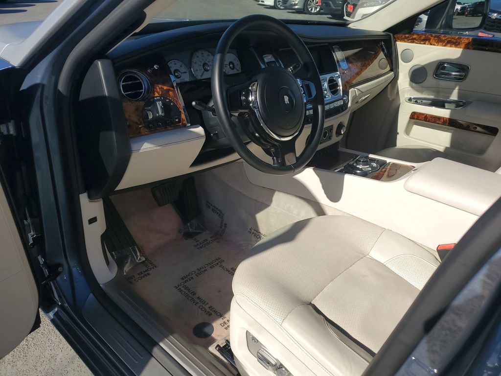 Used 2011 Rolls-Royce Ghost image 20