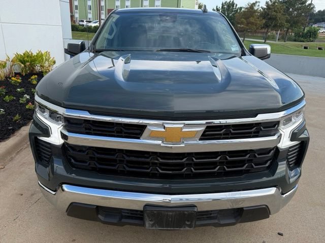 Used 2025 Chevrolet Silverado 1500 LT RWD image 10