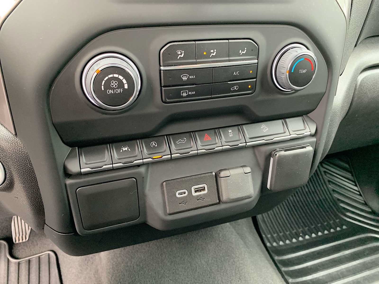 Certified 2023 Chevrolet Silverado 1500 Custom Trail Boss w/ LPO, Dark Essentials Package AWD/4WD image 17