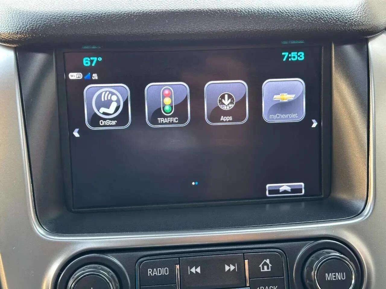Used 2020 Chevrolet Suburban Premier AWD/4WD image 36