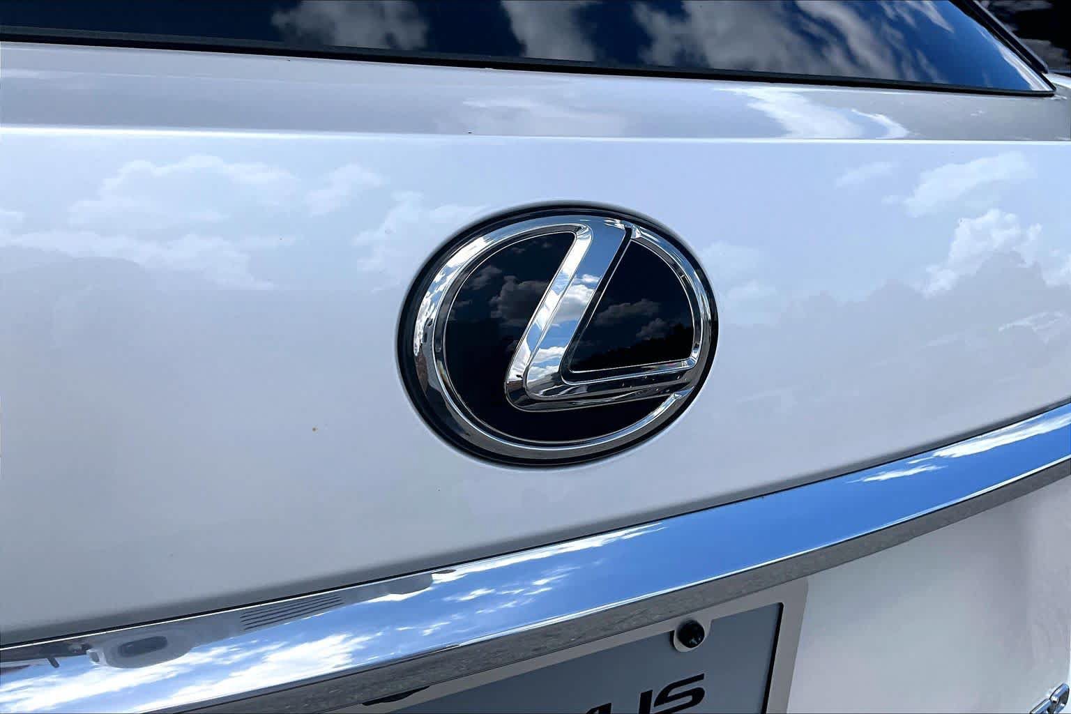 Used 2018 Lexus RX 350 FWD w/ Premium Package image 31