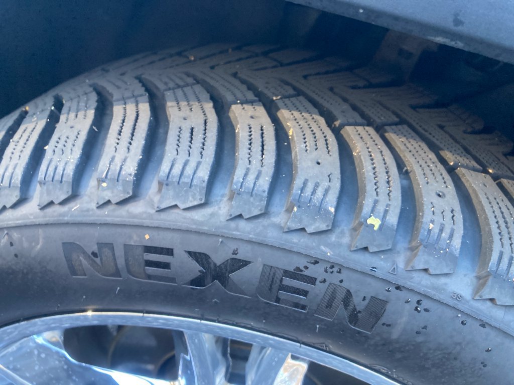 Used 2015 Jeep Grand Cherokee Limited AWD/4WD image 35