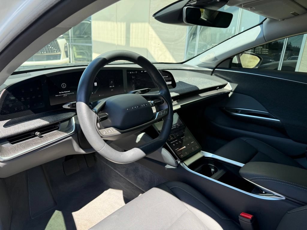 Used 2025 Lucid Air Touring AWD/4WD image 7