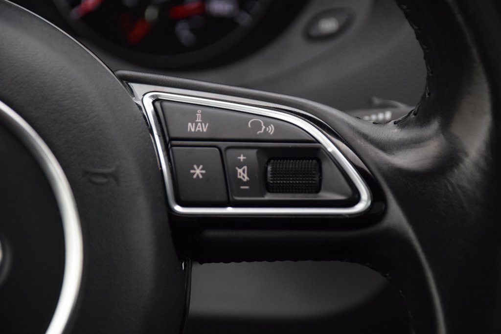 Used 2017 Audi Q3 2.0T Premium Plus w/ Premium Plus Package image 23