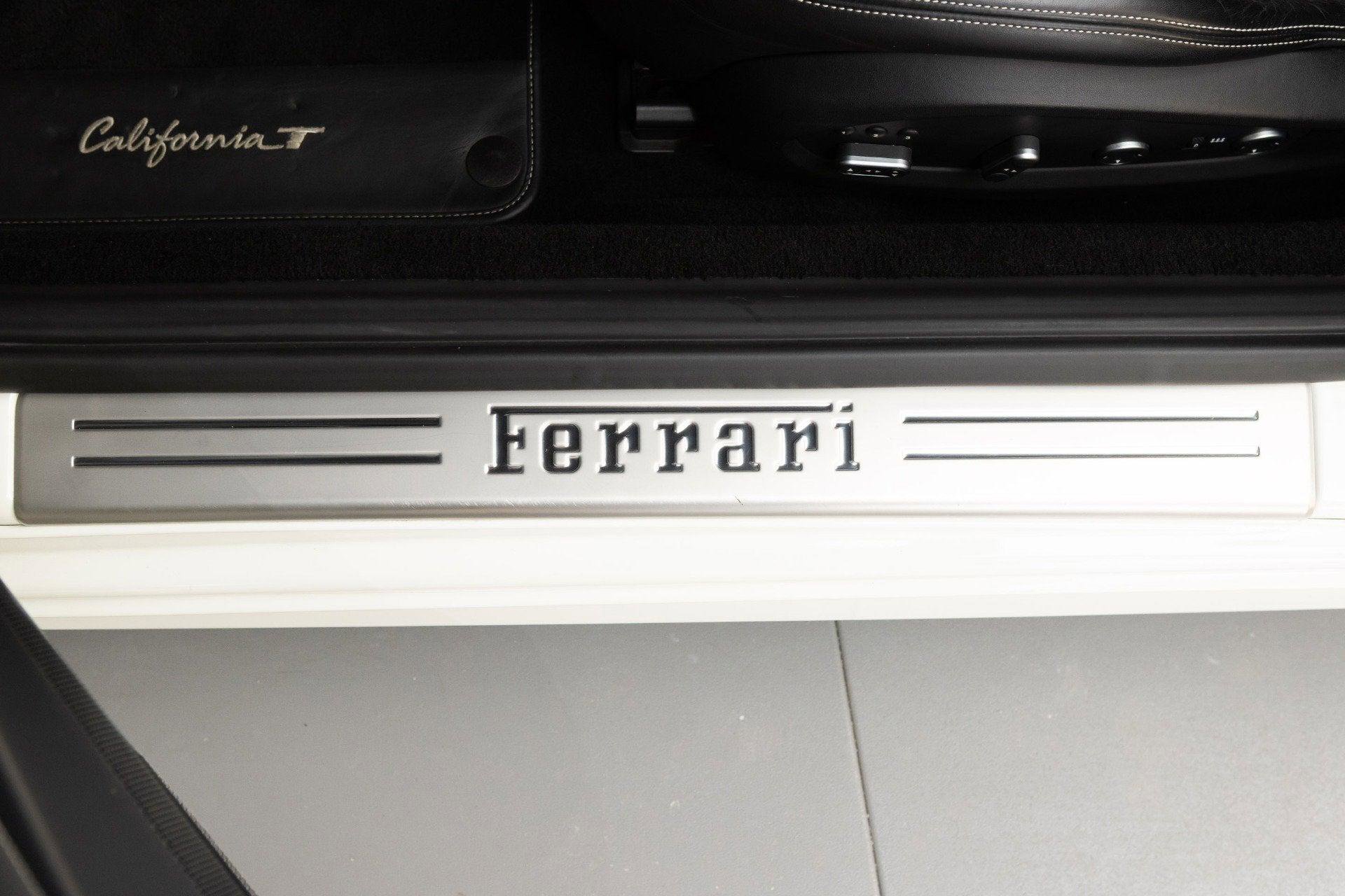 Certified 2016 Ferrari California T image 59