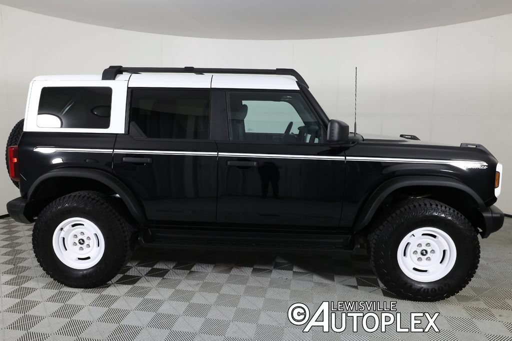Used 2025 Ford Bronco Heritage Edition AWD/4WD image 4