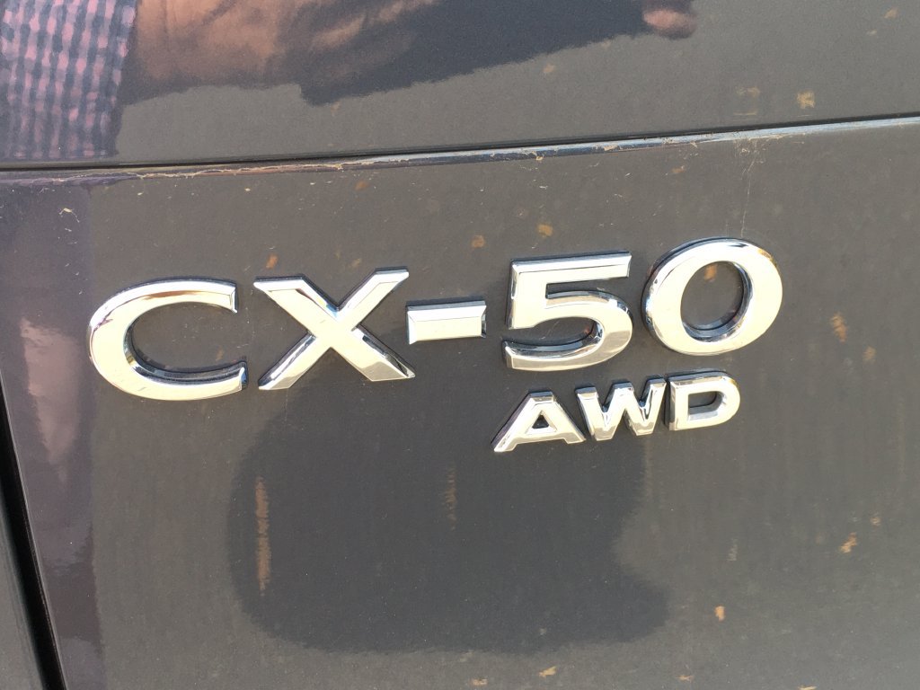 Used 2025 MAZDA CX-50 AWD 2.5 S w/ Premium Package image 6