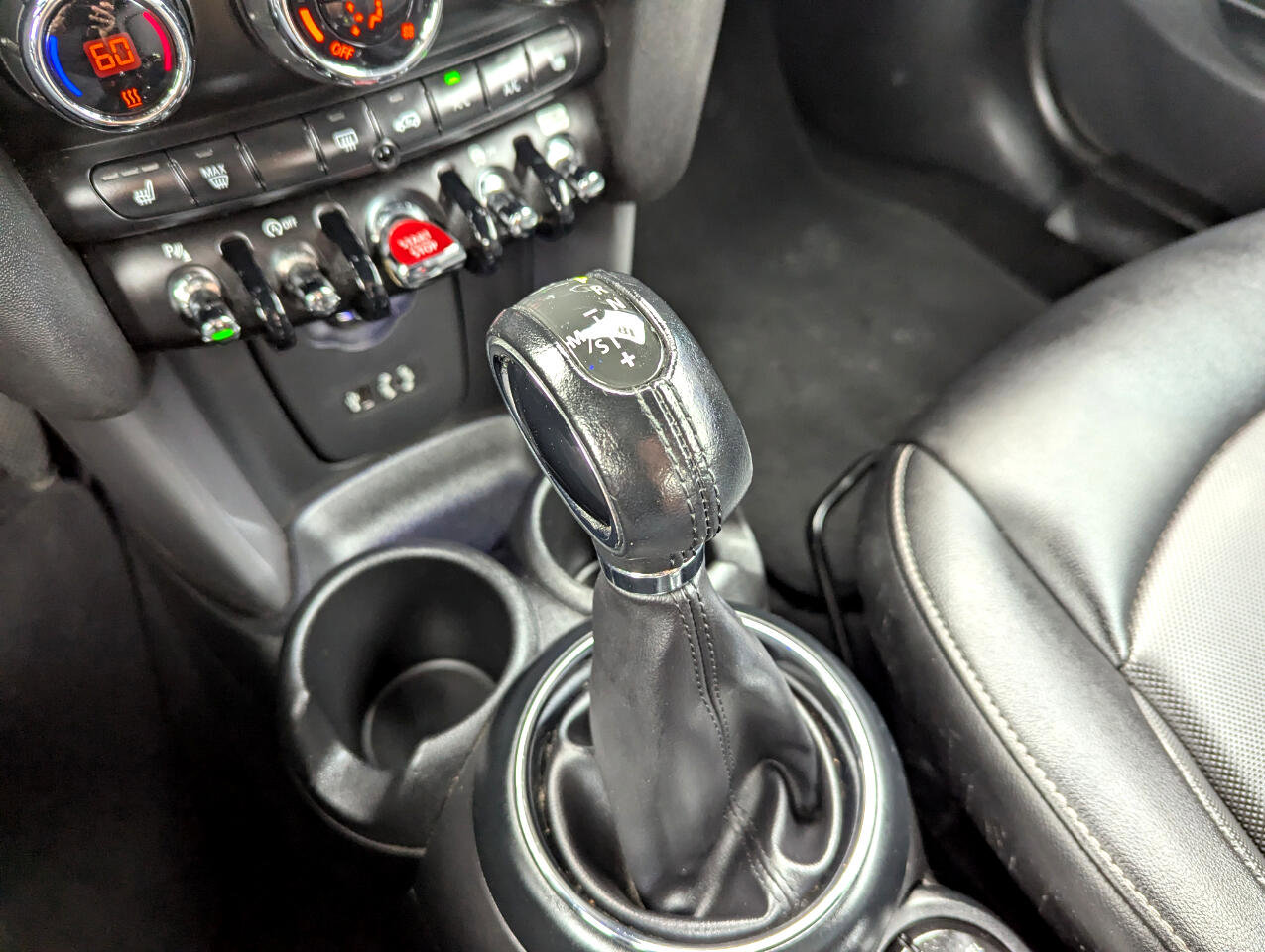 Used 2018 MINI Cooper Convertible image 26