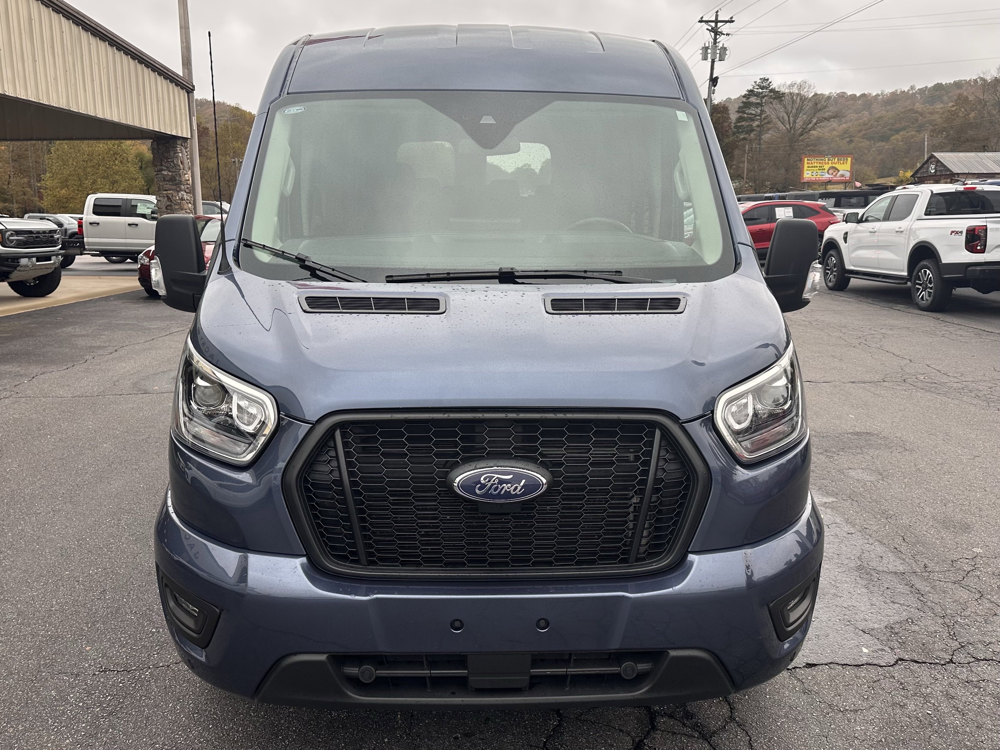 Used 2025 Ford Transit 350 XL RWD image 3