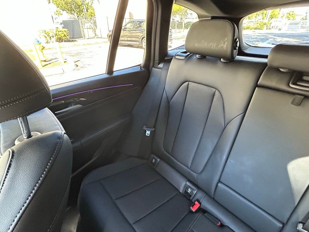 Used 2024 BMW X3 sDrive30i image 12