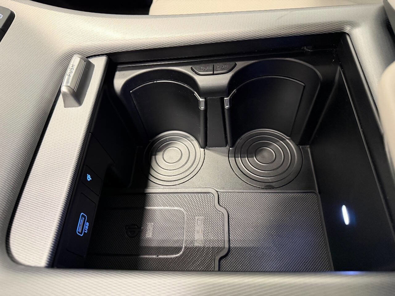 Used 2025 Hyundai Palisade Limited image 47