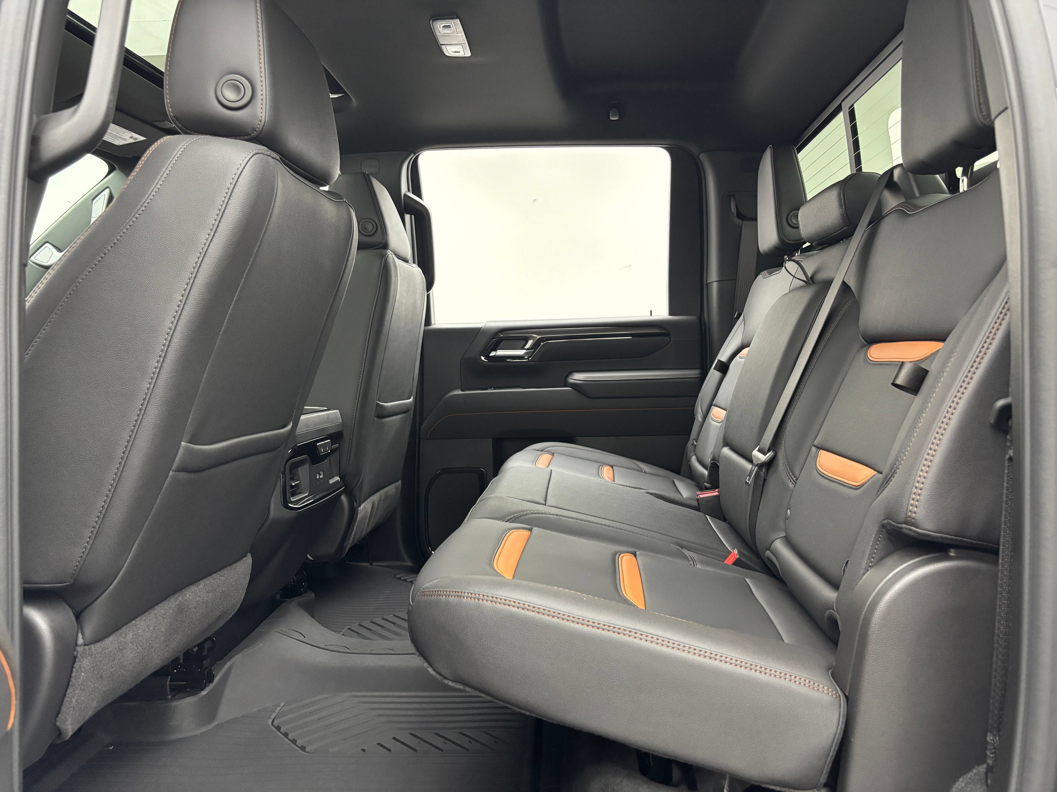 New 2026 GMC Sierra 2500 AT4 w/ AT4 Premium Plus Package AWD/4WD image 45